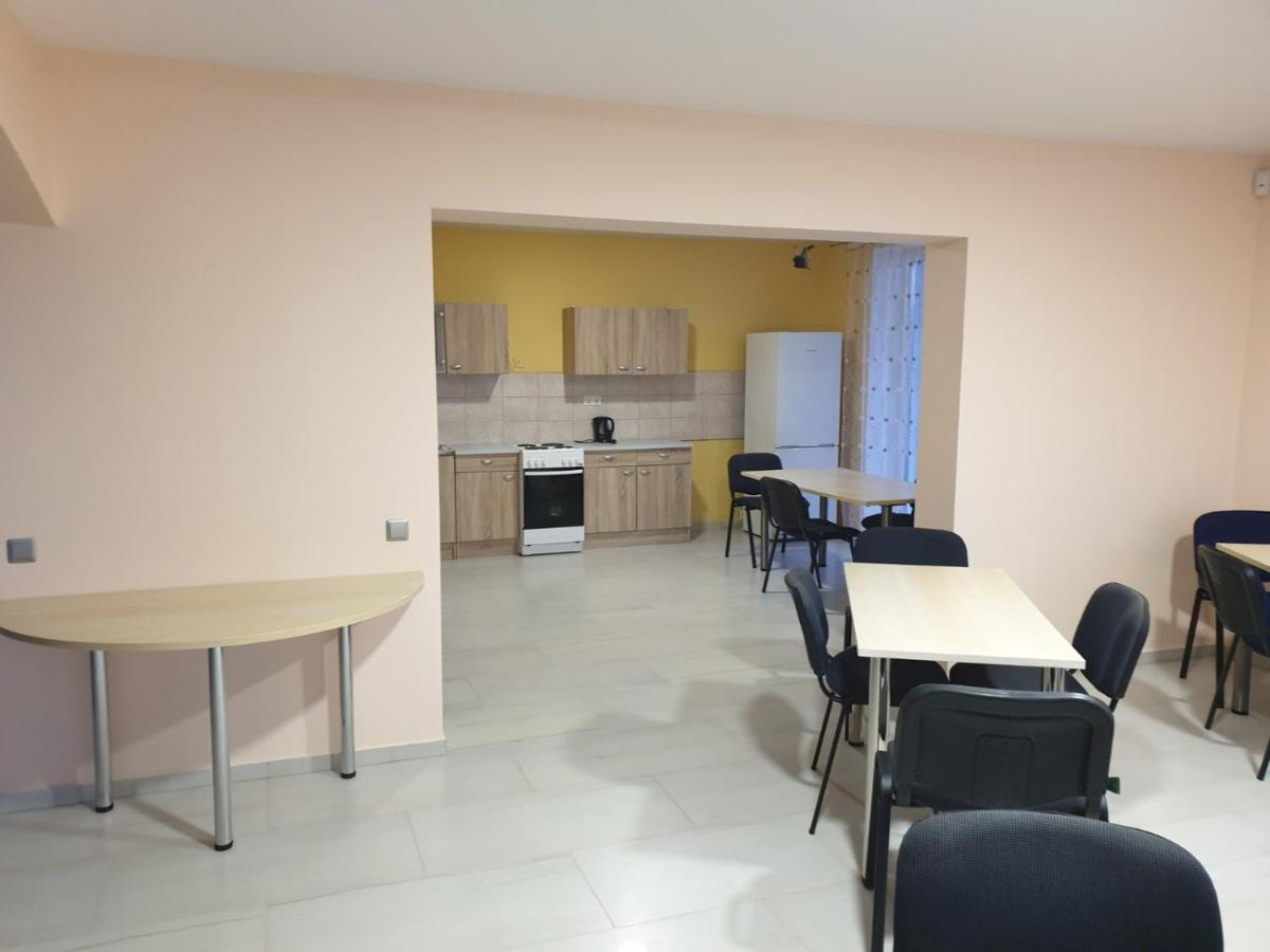 Babilonas Hotel Plunge Ngoại thất bức ảnh